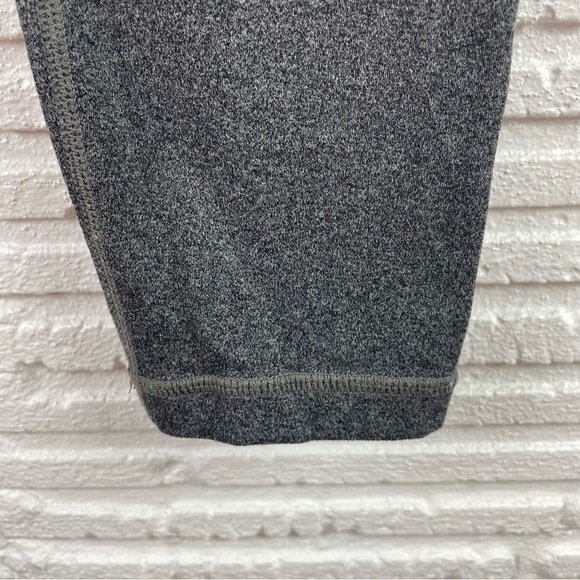 Athleta Gray Elation 7/8 Tight W/ Powertiva Fabric - Picture 4 of 14
